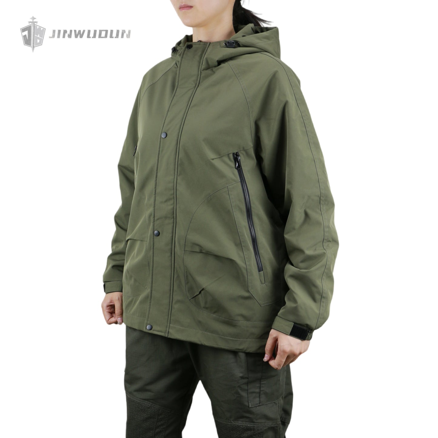 Puncture- and Cut-Resistant Jacket (About 3 lb). Outdoor, windproof, waterproof, and multi-purpose invisible cut-resistant clothing.