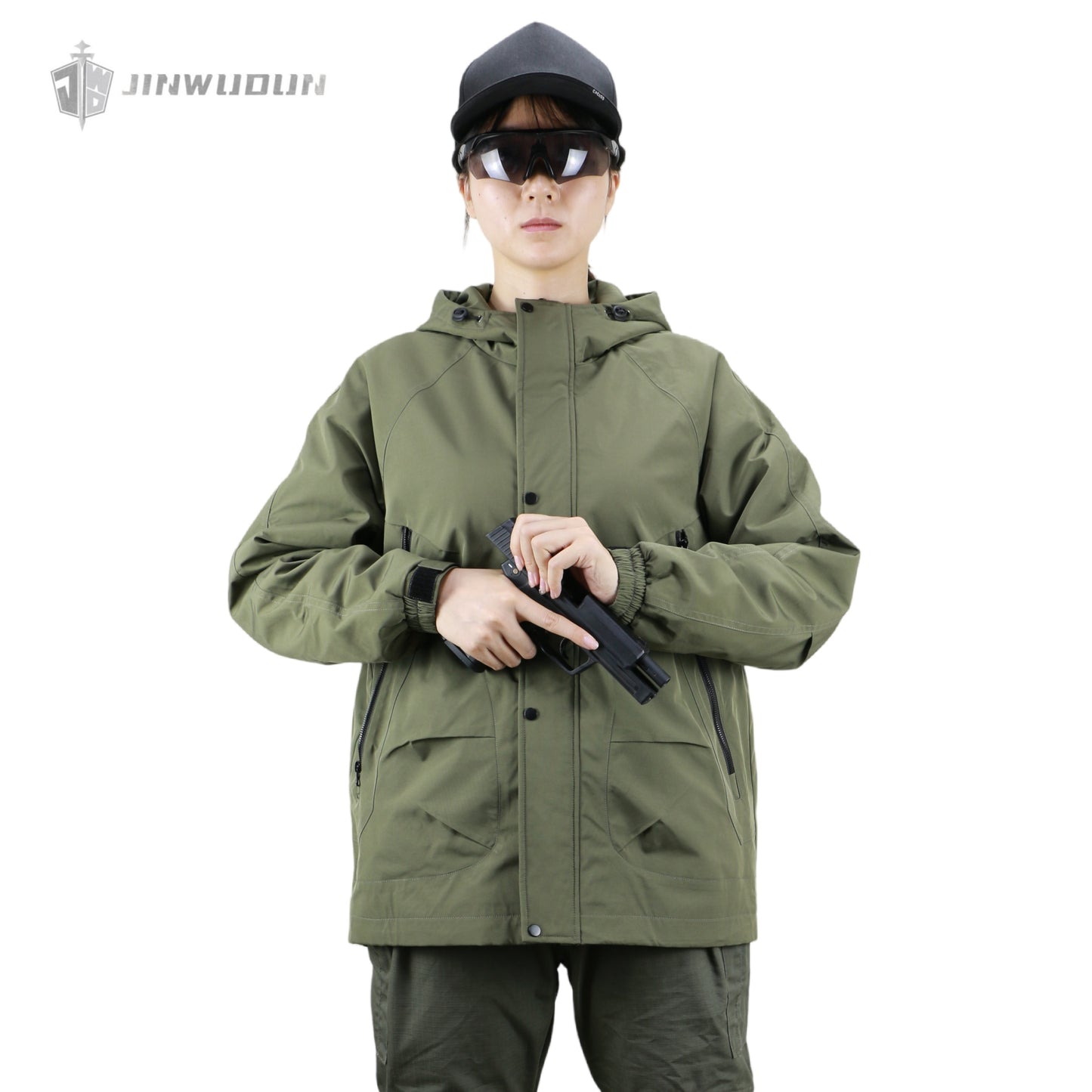 Puncture- and Cut-Resistant Jacket (About 3 lb). Outdoor, windproof, waterproof, and multi-purpose invisible cut-resistant clothing.