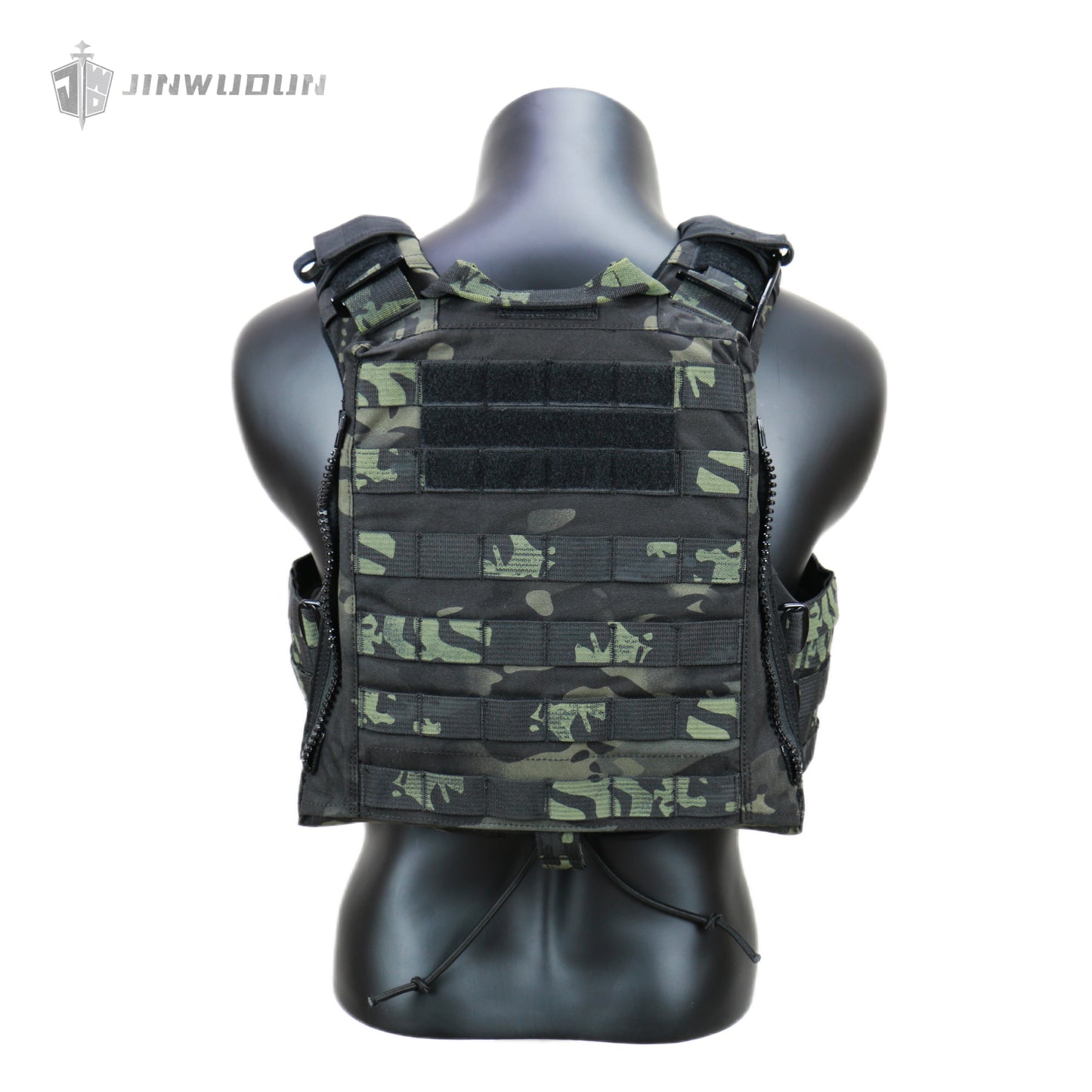 AVS tactical bulletproof vest, made of Cordura material, equipped with a quick-release system multifunctional vest