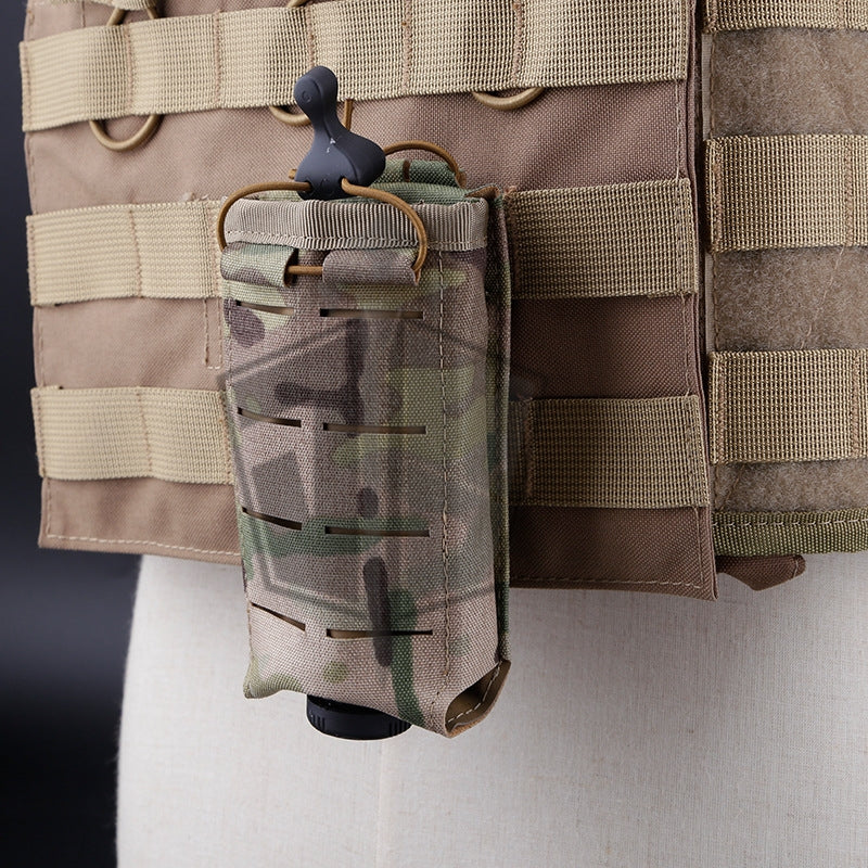 Fully adaptable tactical clip bag with extended adjustment of MOLLE system accessories