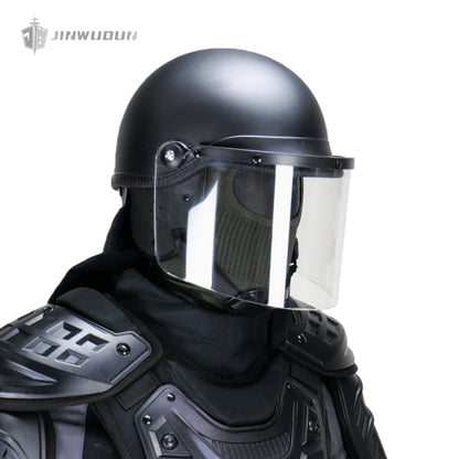 American-style riot helmets are suitable for use in various scenarios and are dedicated riot control equipment for safety and protection.