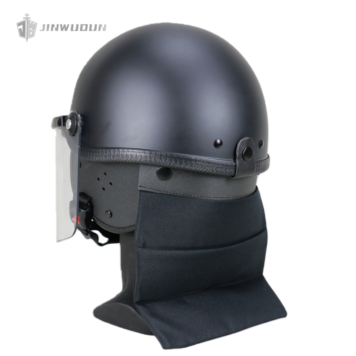 American-style riot helmets are suitable for use in various scenarios and are dedicated riot control equipment for safety and protection.